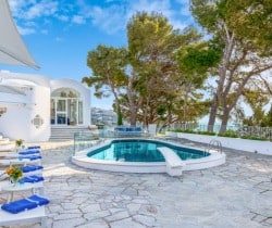 Villa-Bouganville-Swimming-pool
