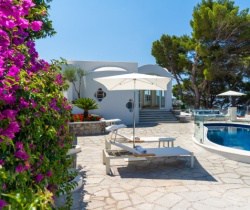 Villa-Bouganville-Swimming-pool