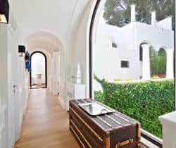 Villa-Splendore-Corridor