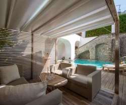 Villa-Splendore-Guesthouse-outdoor-chill-out-area