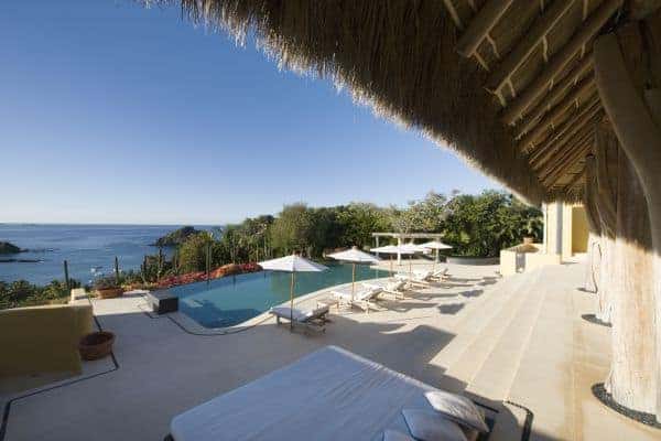 Villa Palapa- Outside view & pool
