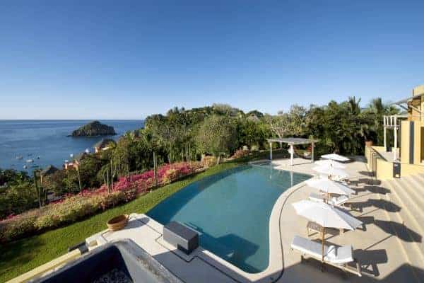 Villa Palapa- Outside view & pool