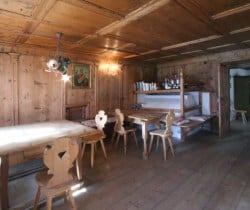 Chalet Fox - Dining area