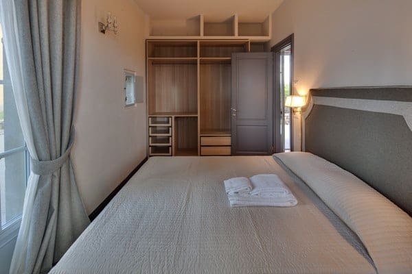 Villa-Cristofano-Bedroom