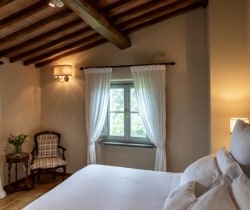 Villa-Ramole-Bedroom