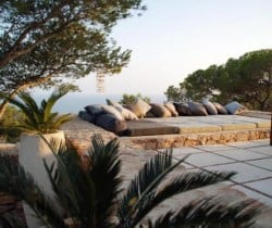 Villa Anindita: Outdoor chill out area