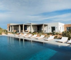 Villa Fransisco-Exteriors