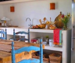 Villa Misterios-Kitchen