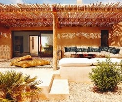 Villa Misterios-Outdoor_chill_out_area