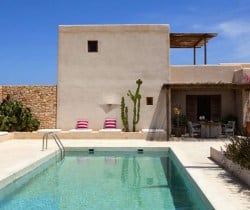 Villa Misterios-Swimming_pool