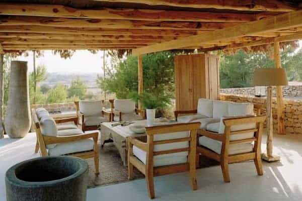 Villa Rayan: Outdoor chill out area