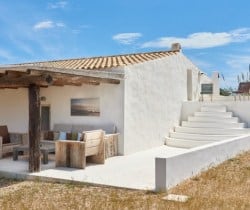 Villa-Savanna-Exterior