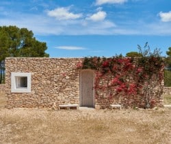 Villa-Savanna-Exterior