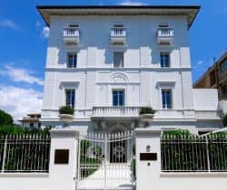 01Villa-Almond-Exterior