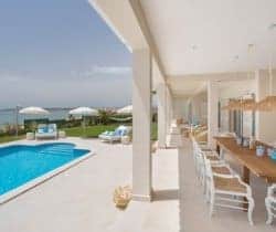 Villa-Hibiscus-Al-fresco-dining-area