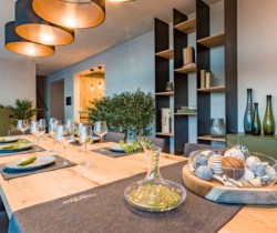 11Villa-Bernstein-Dining-room