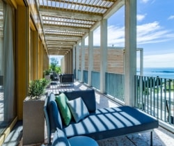 22Villa-Bernstein-Outdoor-chill-out-area