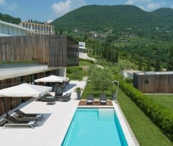 13Villa-Morricone-Swimming-pool