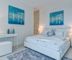 13Villa-Rossini-Bedroom