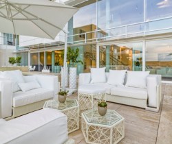 20Villa-Rossini-Outdoor-chill-out-area