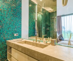 012Villa-Verdi-Bathroom
