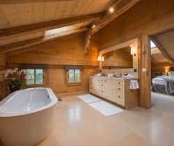 Chalet Lamia: Bathroom