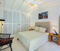 Villa Alma-Double bedroom