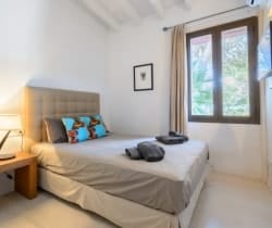 Villa Alma-Double bedroom