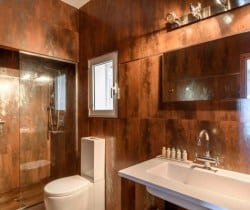 Villa Alva-Bathroom