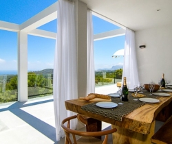 Villa Gaia-Al_fresco_dining_area