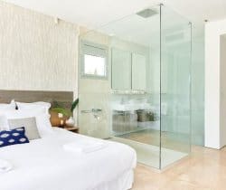 Villa-Kanya-Bedroom