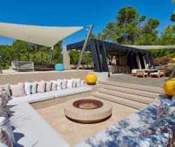 Villa-Kanya-Outdoor-chill-out-area
