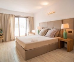 15Villa Luna-Bedroom