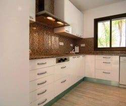 Villa Luna-Kitchen