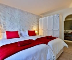 Villa Mirabel-Bedroom