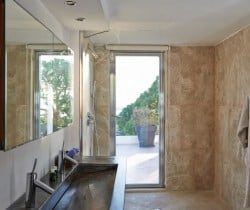 Villa Perla-Bathroom