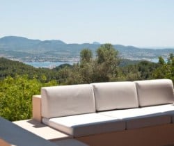 Villa Yorokobu: Terrace