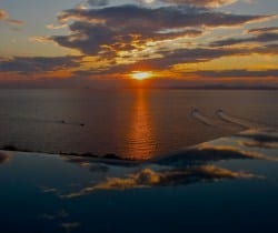 Villa Kabi-Exterior by night