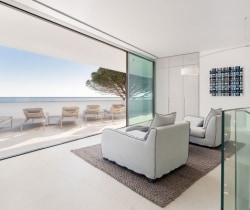 Villa-Canavial-Lounge-area