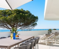 Villa-Canavial-Al-fresco-dining-area