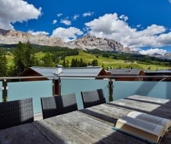 Chalet Morisa-Al fresco dining area