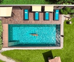 Chalet Morisa-Swimming pool