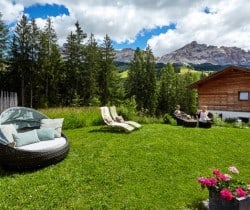 Chalet Morisa-Garden