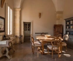 Villa Giardino-Dining area