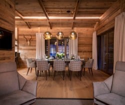 Chalet-Ame-Dining-room
