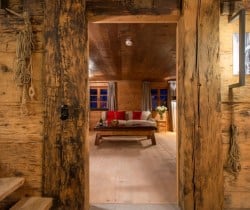 Chalet-Anjali-Entrance
