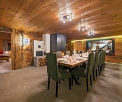 Chalet-Anjali-Dining-room