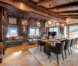Chalet-Apartment-Rosen-Dining-room