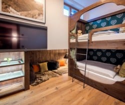 Chalet-Apartment-Rosen-Bedroom