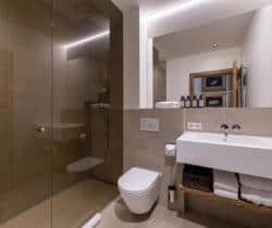 Chalet-Apartment-Schiele-Bathroom